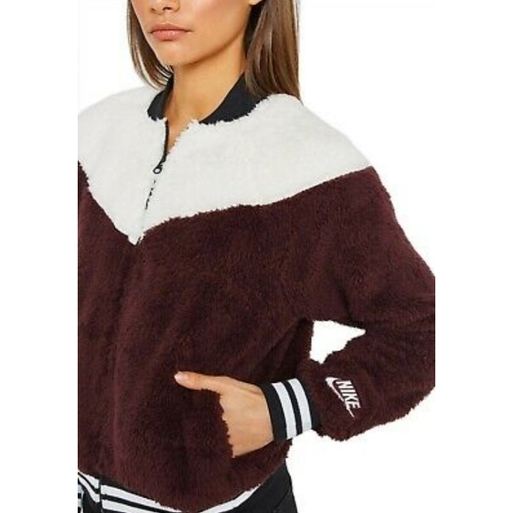 New Nike Sherpa Bomber Jacket - Picture 2 of 4